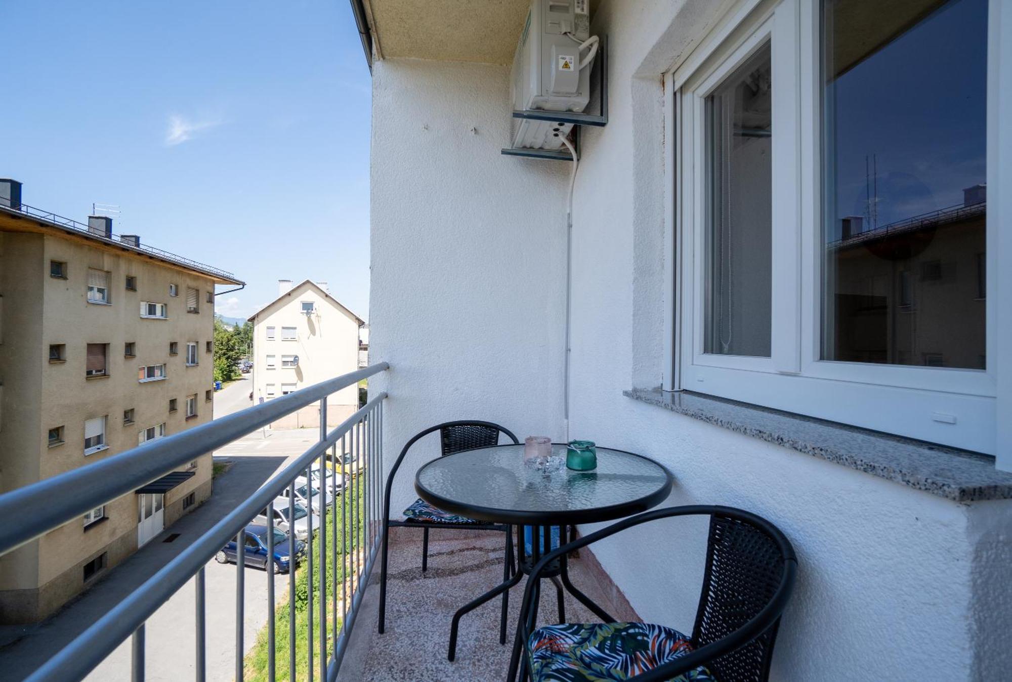 Apartman Josip Gospić Eksteriør bilde